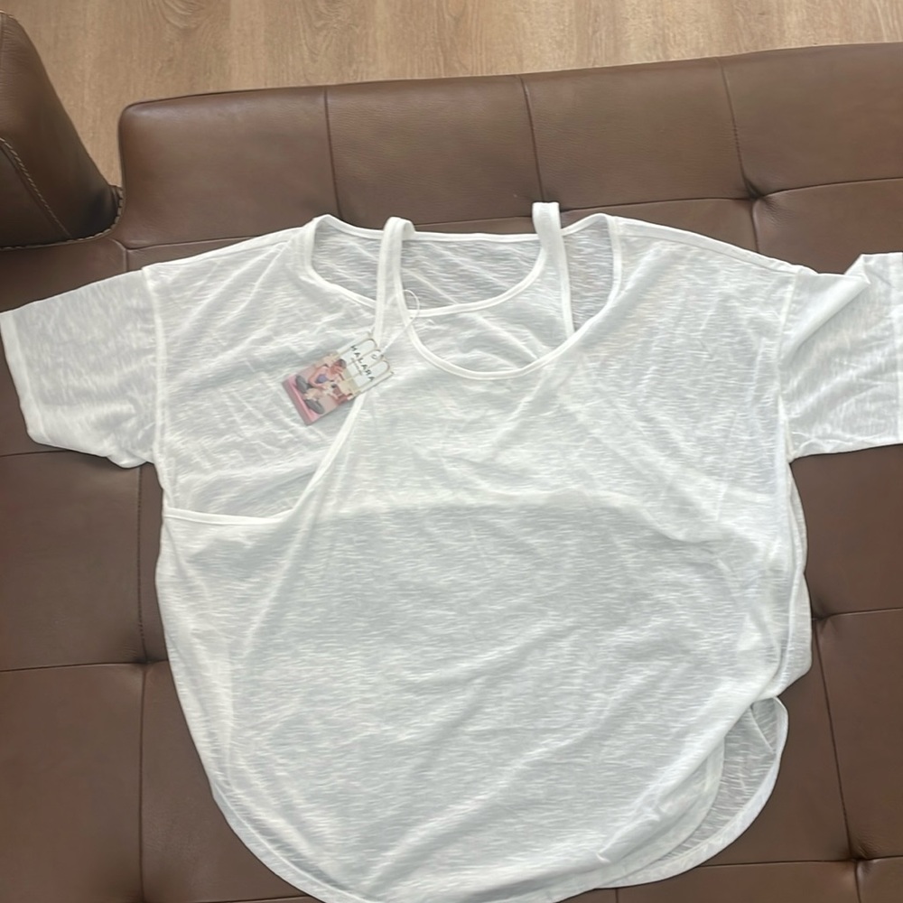 NWT fun yoga top or you can wear with your favorite jeans